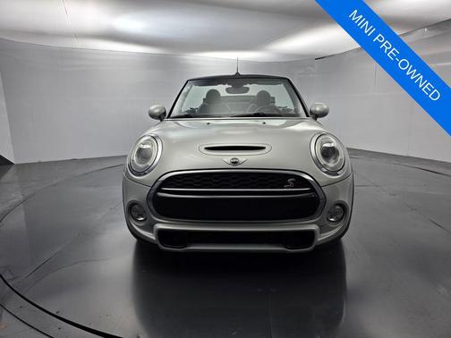 White Silver Metallic 2018 MINI Convertible Cooper S