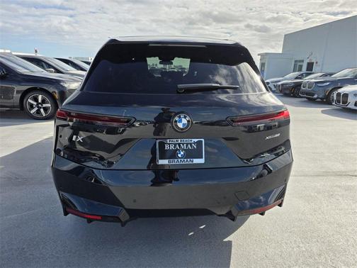 2026 BMW iX xDrive60