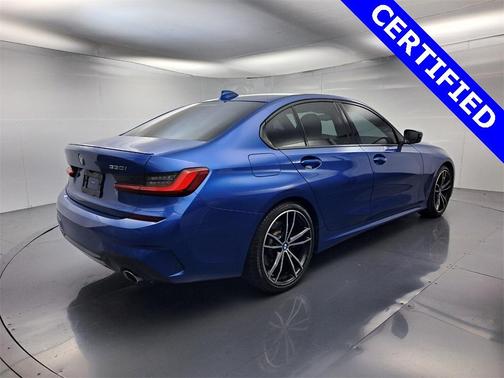 2022 BMW 330 i