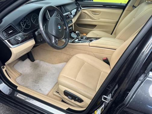 2014 BMW 528 i xDrive