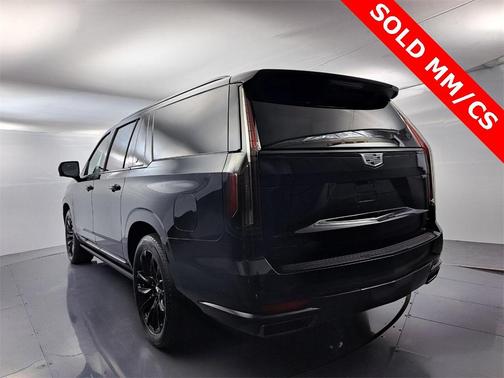 2022 Cadillac Escalade ESV Sport
