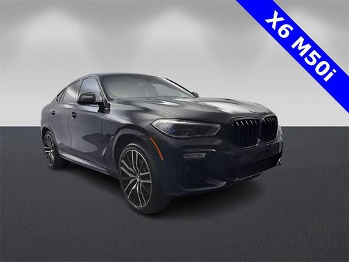 2021 BMW X6 M50i