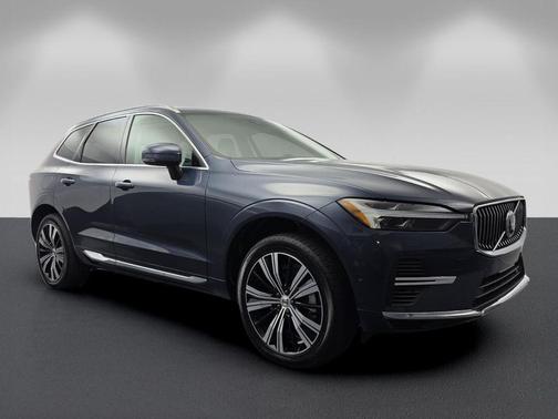 Denim Blue Metallic 2023 Volvo XC60 Recharge Plug-In Hybrid T8 Plus Bright Theme