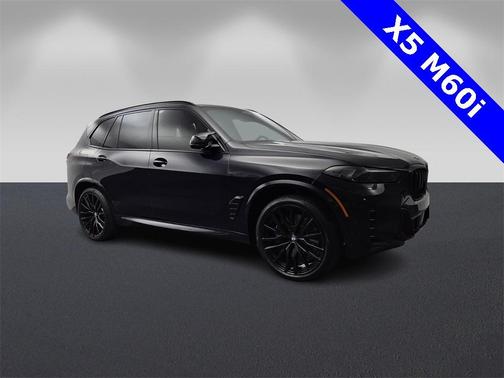 2025 BMW X5 M60i