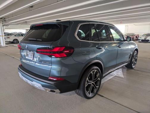 2026 BMW X5 sDrive40i