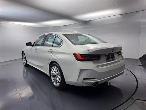 2025 BMW 330 i
