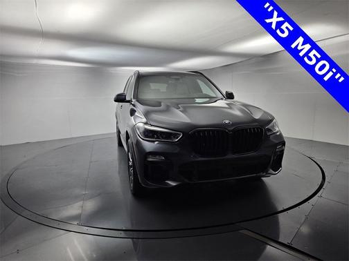 2021 BMW X5 M50i