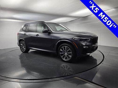 2021 BMW X5 M50i