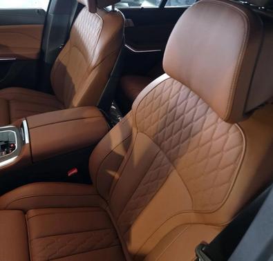 Tanzanite Blue II Metallic 2026 BMW X5 xDrive40i