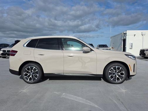 Dune 2026 BMW X3 30 xDrive