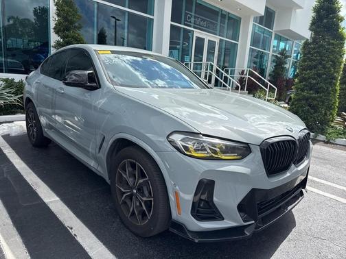 2023 BMW X4 M40i
