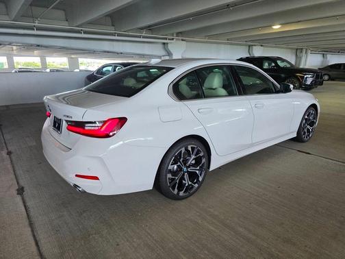Mineral White Metallic 2026 BMW 330 I XDrive
