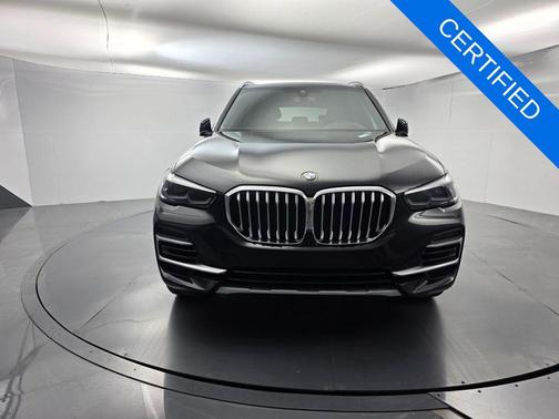 Black Sapphire Metallic 2023 BMW X5 sDrive40i