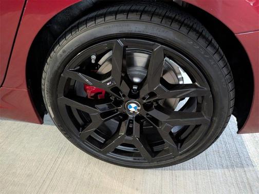 2025 BMW 330 i