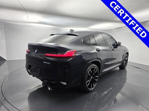 2024 BMW X4 M40i