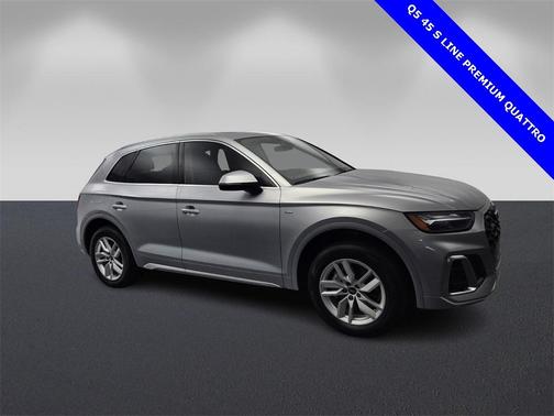 2023 Audi Q5 45 S line quattro Premium