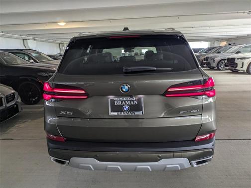 2026 BMW X5 sDrive40i