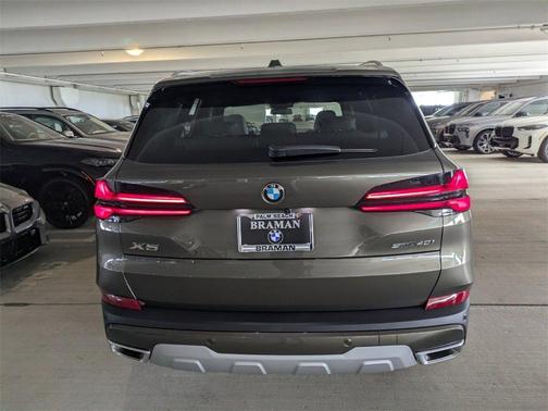 2026 BMW X5 sDrive40i