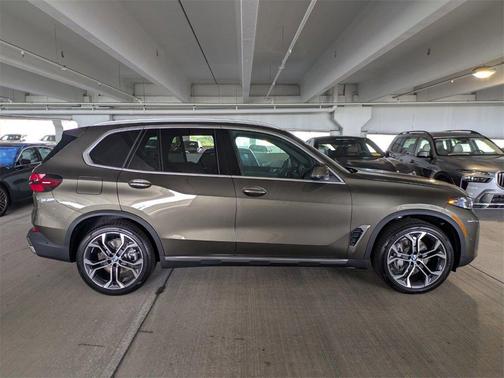 2026 BMW X5 sDrive40i