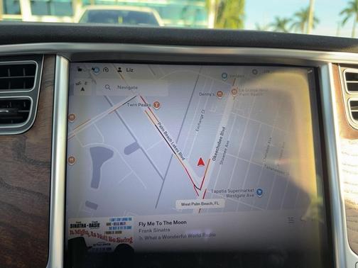 2016 Tesla Model S 90D