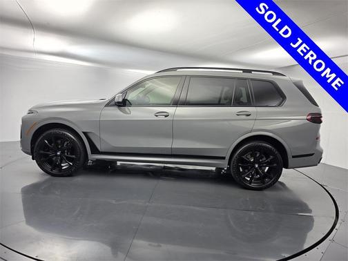 2024 BMW X7 xDrive40i