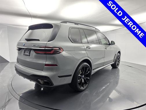 2024 BMW X7 xDrive40i
