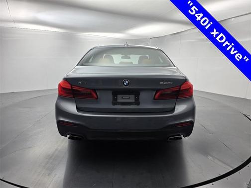 2019 BMW 540 i xDrive