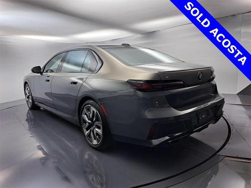 2023 BMW 760 760i xDrive
