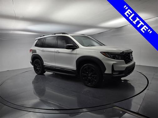 2023 Honda Passport Elite