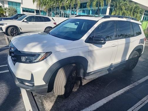 2023 Honda Passport Elite
