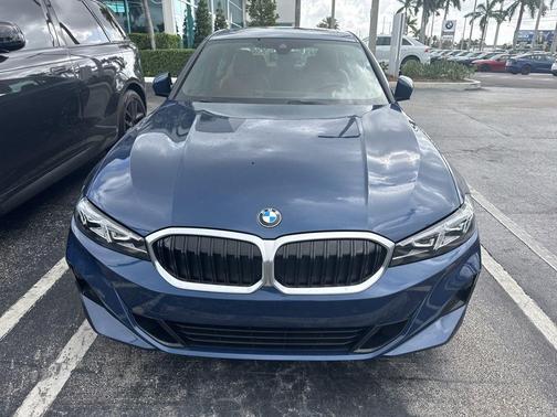 Phytonic Blue Metallic 2023 BMW 330 i