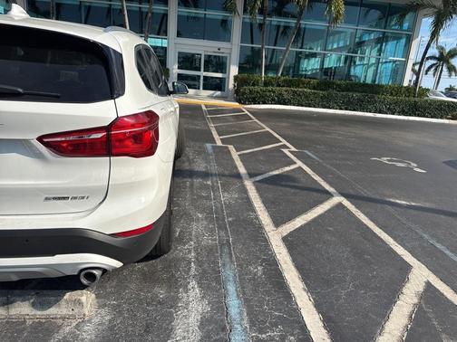 2021 BMW X1 sDrive28i