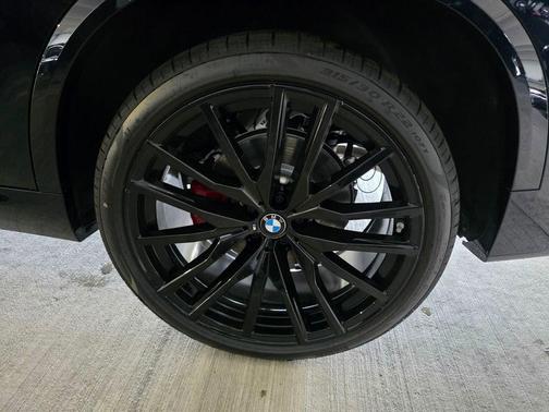 Carbon Black 2026 BMW X5 sDrive40i