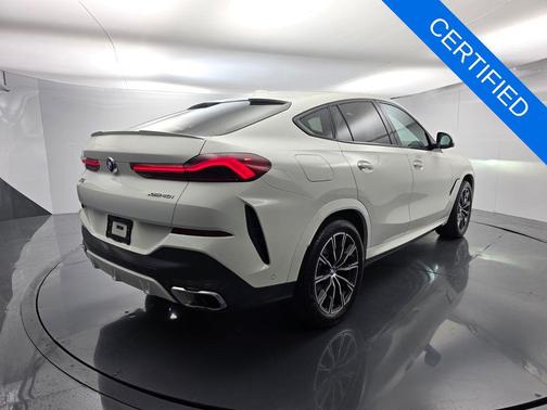 Alpine White 2025 BMW X6 xDrive40i