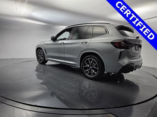 2024 BMW X3 M40i