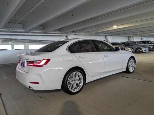 Mineral White Metallic 2026 BMW 330 i NA
