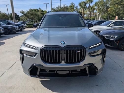 2026 BMW X7 M60i
