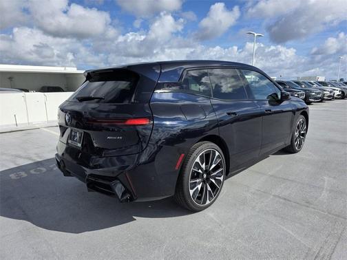 2026 BMW iX xDrive45