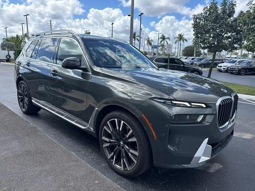 2023 BMW X7 xDrive40i