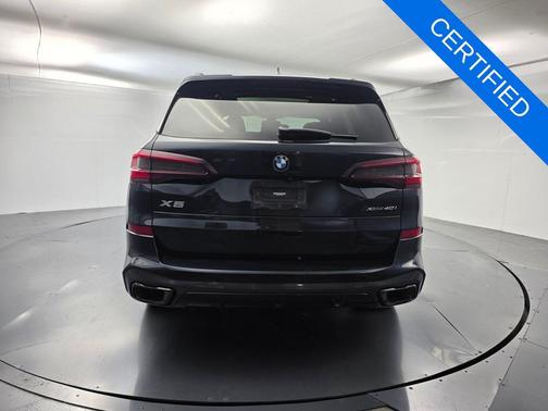 Carbon Black Metallic 2023 BMW X5 xDrive40i
