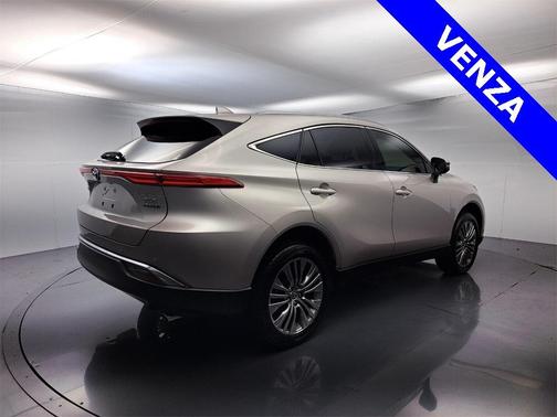 2022 Toyota Venza