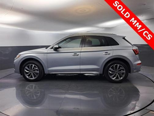 2023 Audi Q5 45 S line quattro Premium