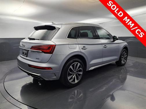 2023 Audi Q5 45 S line quattro Premium