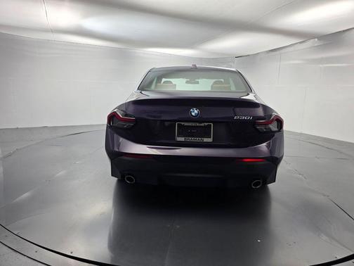 Metallic 2024 BMW 230 i