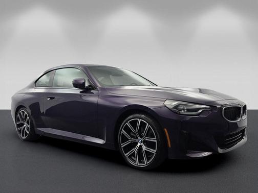 Metallic 2024 BMW 230 i