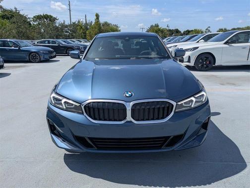 2025 BMW 330 i