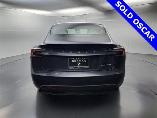 2025 Tesla Model 3 Long Range