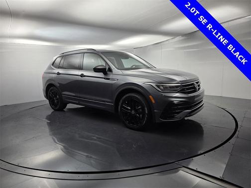 2022 Volkswagen Tiguan 2.0T SE R-Line Black