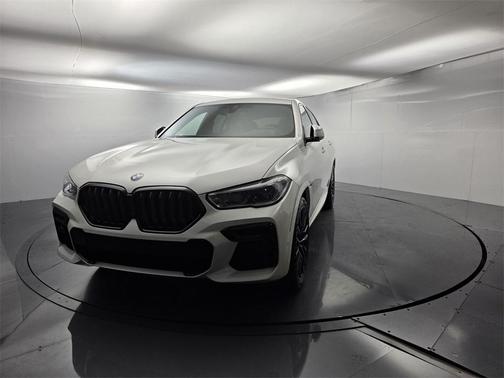 2023 BMW X6 xDrive40i