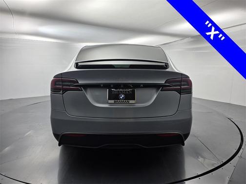 2024 Tesla Model X Base